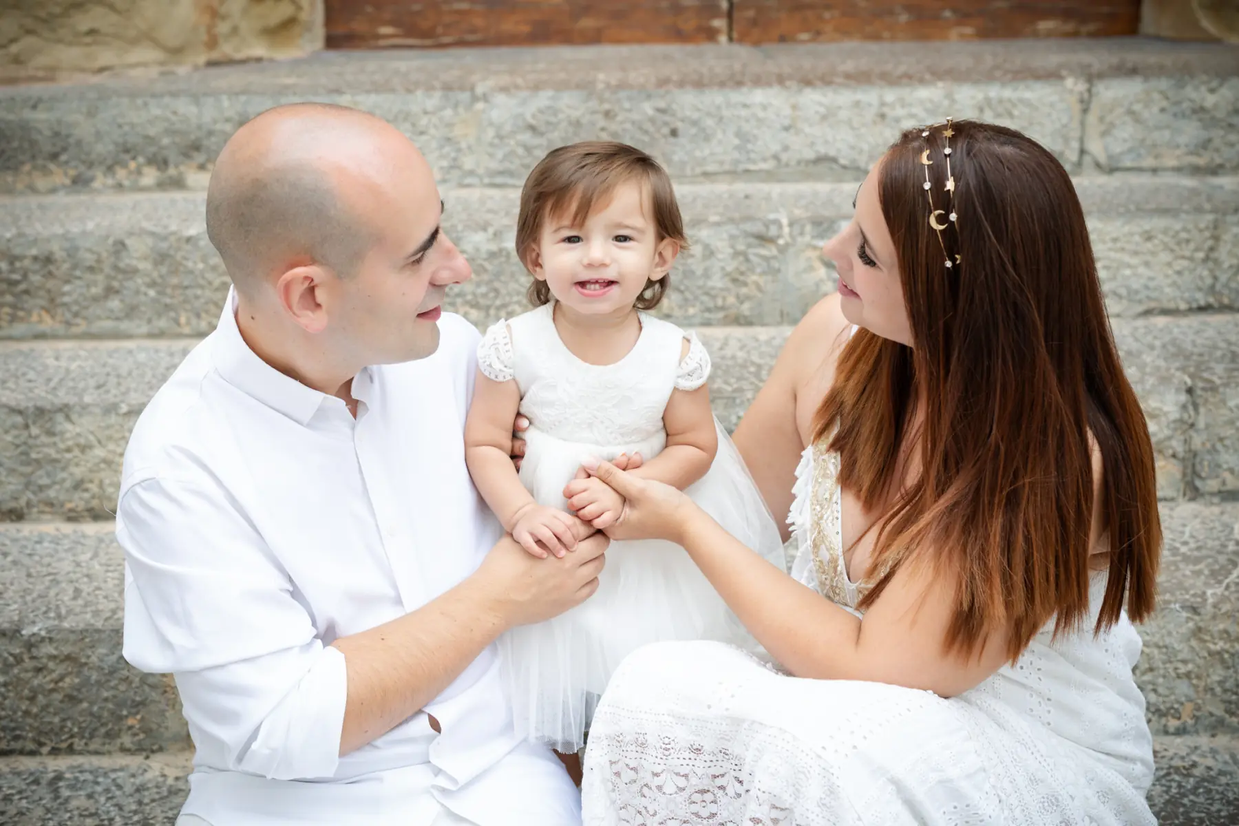 Reportaje de embarazo en estudio o exterior · fotografía premamá natural y emocional.