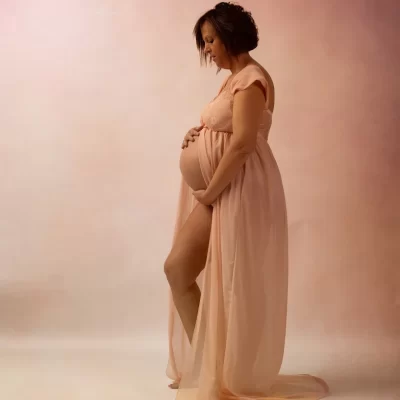 Fotografía de embarazo 2023 - Montse Soler - Estudio de fotografía en Barcelona