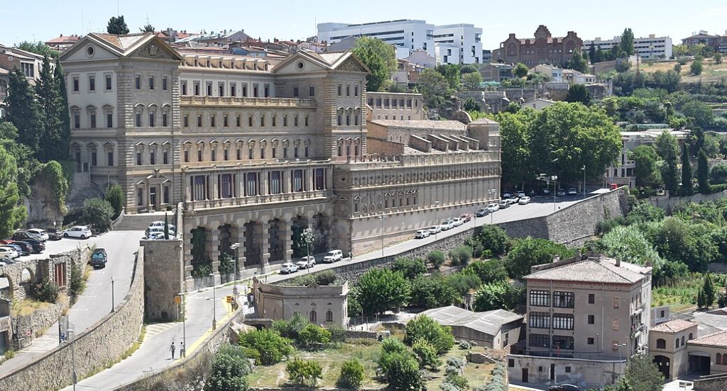 Imagen: Cova de Sant Ignasi (Manresa) – Canaan, CC BY-SA 4.0