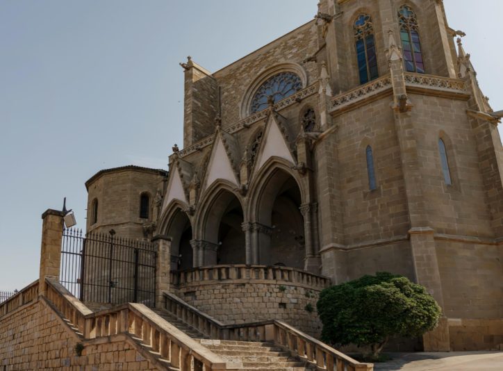 Dónde hacer fotos de boda en Manresa | Fotógrafa de bodas