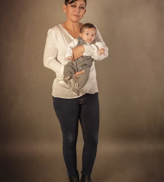 Sesión newborn de recién nacido · fotografía en estudio con luz suave