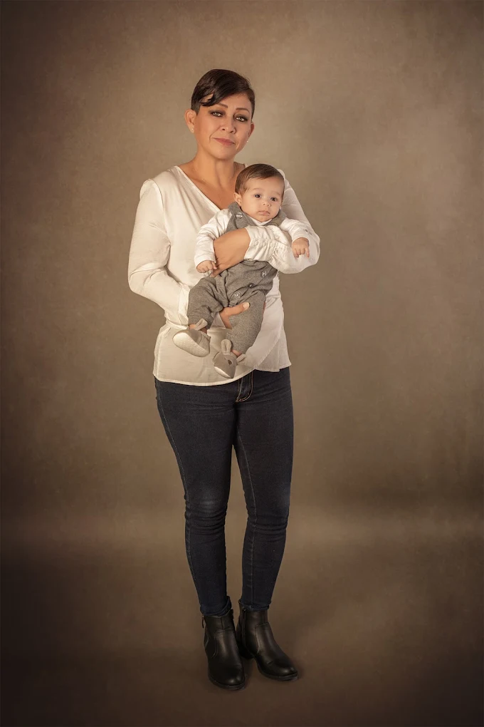 Sesión newborn de recién nacido · fotografía en estudio con luz suave