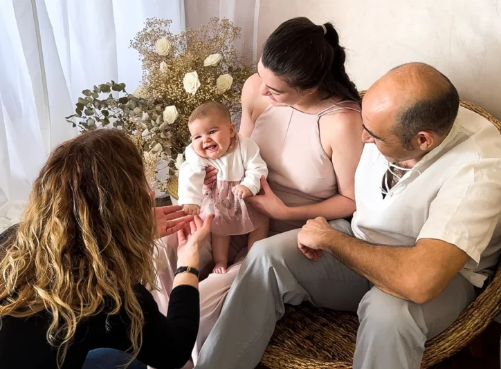 Sesión newborn de recién nacido · fotografía en estudio con luz suave