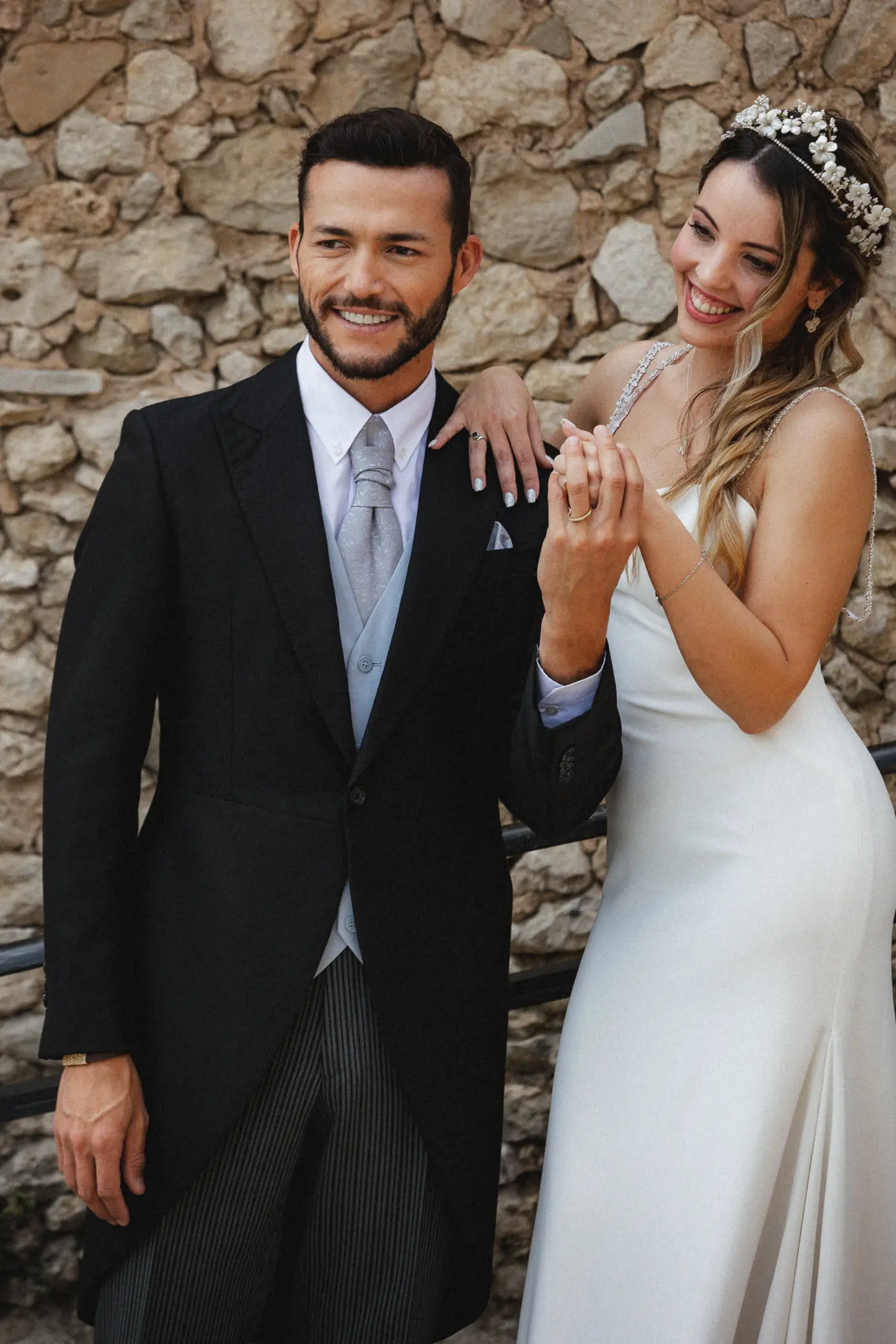 Retrato de novia durante el día de la boda
