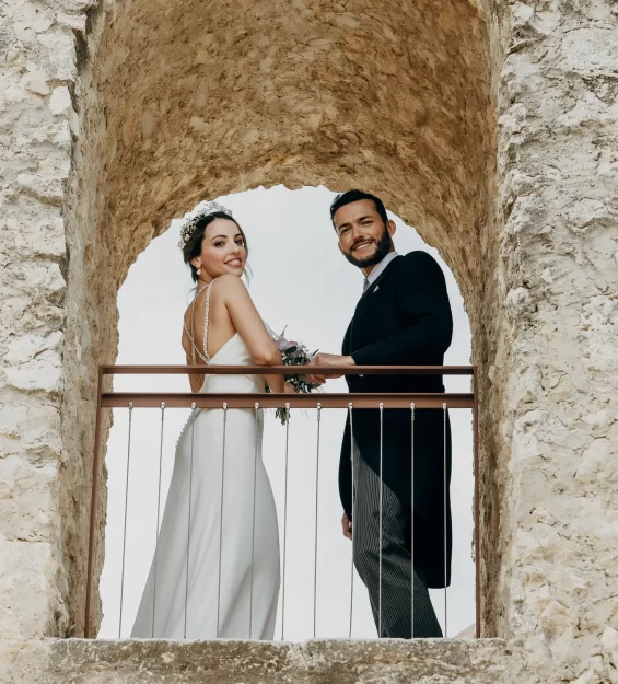 Retrato de novio durante un reportaje de boda, Damián