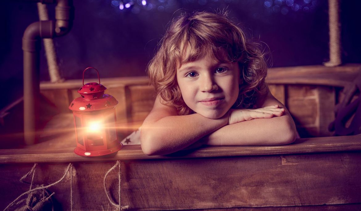 Fotografía de Navidad en estudio · sesión infantil y familiar navideña